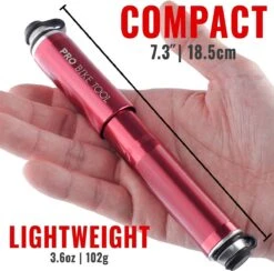 PRO BIKE TOOL Mini Luchtpomp Fiets, Fietspomp Voor Alle Ventielen (Presta & Schrader), Hoge Druk Tot 6,9 Bar / 100 PSI, Betrouwbare, Compacte & Lichtgewicht Framepomp, Pomp Voor Racefiets & Mountainbike. -Fietsenwinkel 1200x1185 1