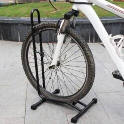 Decopatent® Fietsrek Om Fiets Horizontaal Te Stallen - Fietsstaander Standaard - Fietsrek Voor 1 Fiets - Voor Racefiets MTB E-bike 13 Decopatent® Fietsrek Om Fiets Horizontaal Te Stallen - Fietsstaander Standaard - Fietsrek Voor 1 Fiets - Voor Racefiets MTB E-bike -Fietsenwinkel 1200x1200 589