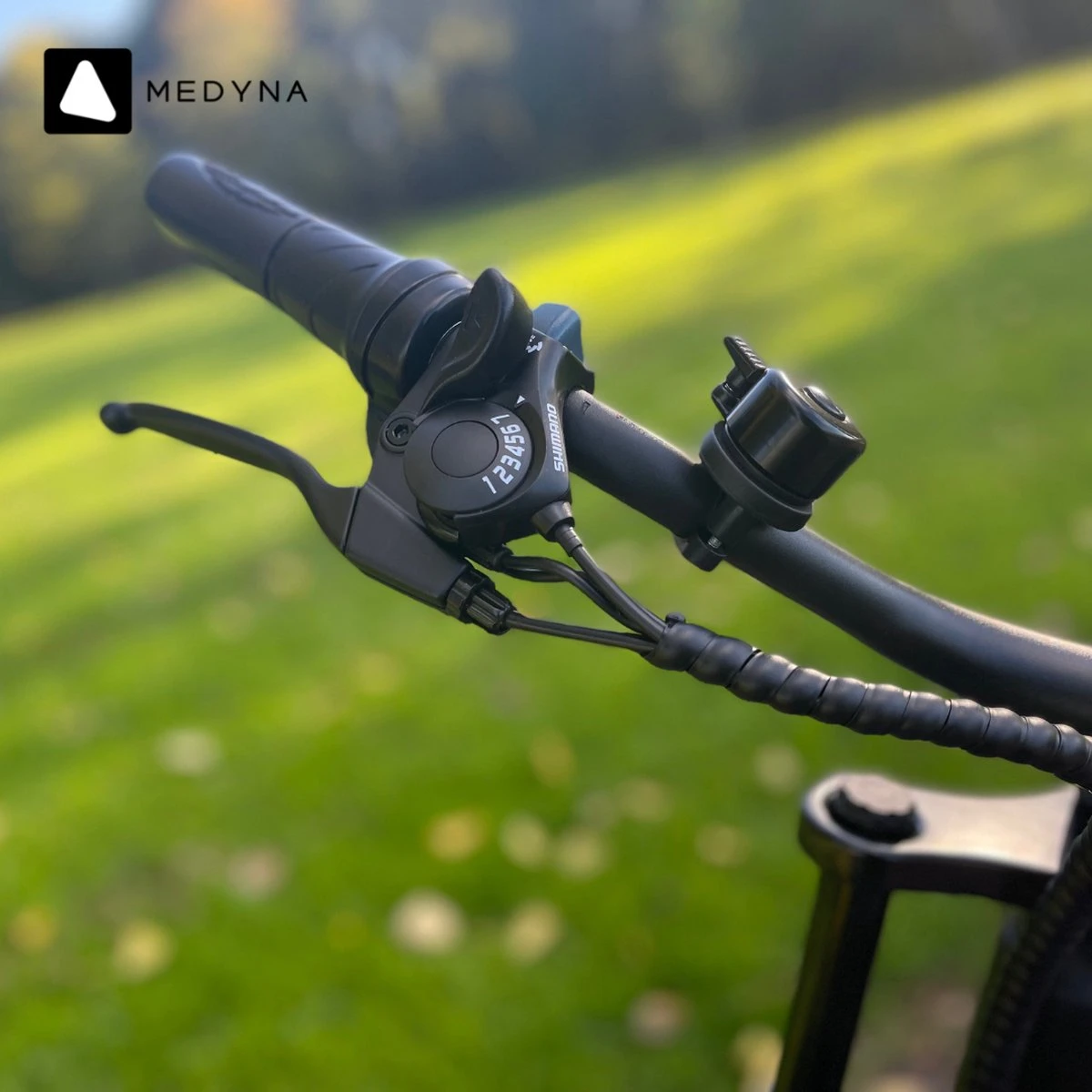 MEDYNA TrackBell - Fietsbel - AirTag Fiets - GPS Tracker Fiets - Fietsalarm - Fiets GPS - Bike Tracker - Ebike 4 MEDYNA TrackBell - Fietsbel - AirTag Fiets - GPS Tracker Fiets - Fietsalarm - Fiets GPS - Bike Tracker - Ebike - Image 2