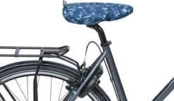 Basil Wanderlust Zadelhoes - Blauw - One Size -Fietsenwinkel 1200x702