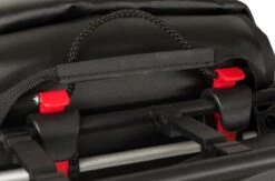 AGU Clean Enkele Fietstas Shelter Medium - Zwart - 17 L - Waterdicht - KLICKfix Module Rail -Fietsenwinkel 1200x794 3