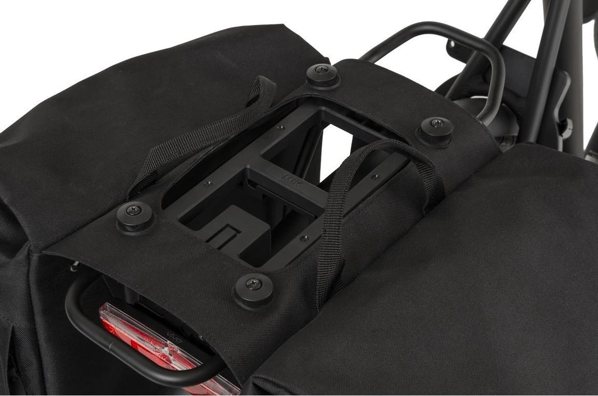 AGU Essentials DWR Dubbele Fietstas Urban Klickfix Zwart - 36 L 7 AGU Essentials DWR Dubbele Fietstas Urban Klickfix Zwart - 36 L - Image 5