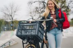 Gerecyclede Fietskrat Urban Proof 30 Liter - As Grijs 17 Gerecyclede Fietskrat Urban Proof 30 Liter - As Grijs -Fietsenwinkel 1200x803 4