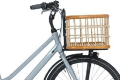 Basil Green Life Fietsmand L - Voor - Ecologisch Rotan - Large - Bruin - 30 Liter -Fietsenwinkel 1200x805 3