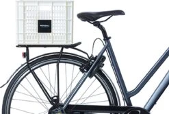 Basil Fietskrat M - Medium - 29.5 Liter - Wit -Fietsenwinkel 1200x808