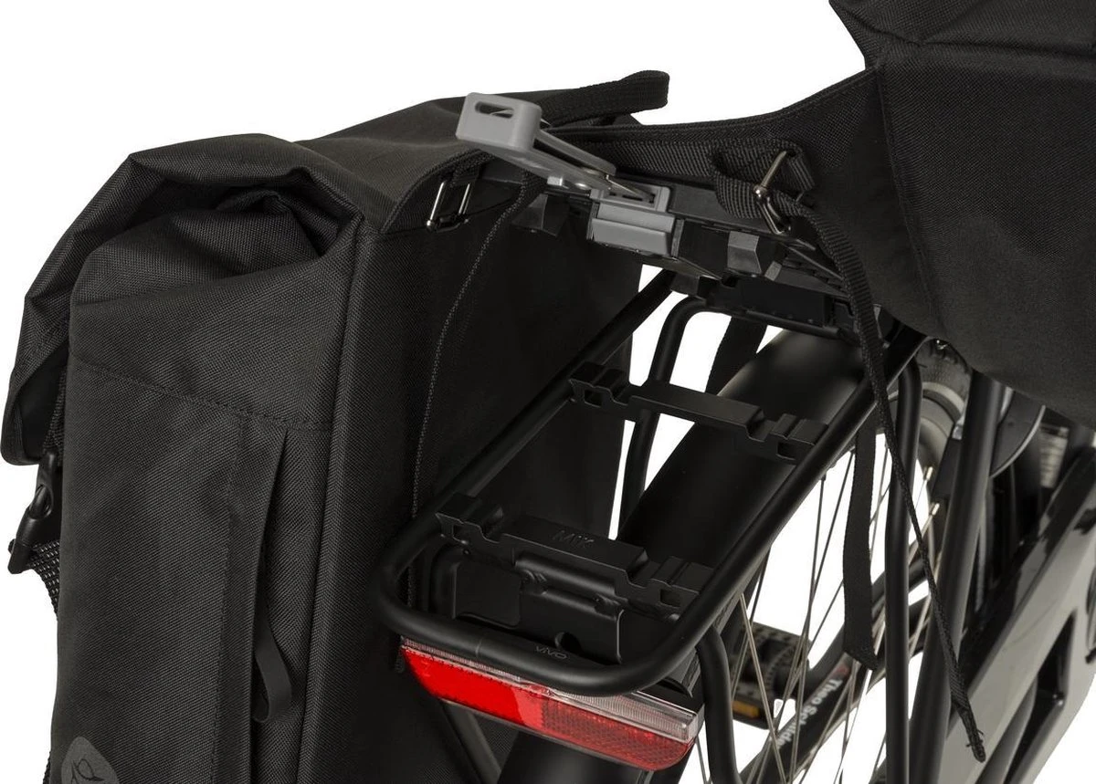 AGU Essentials DWR Dubbele Fietstas Urban Klickfix Zwart - 36 L 8 AGU Essentials DWR Dubbele Fietstas Urban Klickfix Zwart - 36 L - Image 6