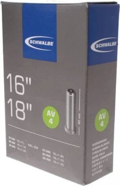 Schwalbe Binnenband - AV4 - 16 Inch X 1 3/8 - 18 X 1.35 - Auto Ventiel - 40mm -Fietsenwinkel 773x1200