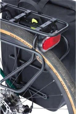 Basil Navigator Enkele Fietstas - L - 25-31 Liter - Waterdicht - Zwart -Fietsenwinkel 804x1200