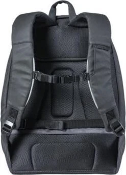 Basil B-Safe Commuter Fietsrugzak Nordlicht - Voor 15,6inch Laptop - Zwart - 18 Liter 25 Basil B-Safe Commuter Fietsrugzak Nordlicht - Voor 15,6inch Laptop - Zwart - 18 Liter -Fietsenwinkel 861x1200