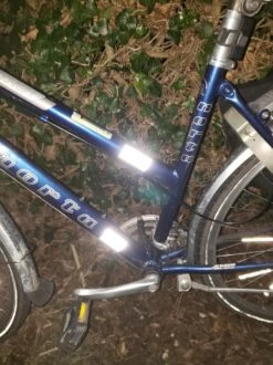 Reflecterende Stickers Set 10 St (6 Cm Lang / 3 Cm Breed) - Klasse 1 - Fiets, Aanhangwagen, Paaltjes,... -Fietsenwinkel 899x1200 6